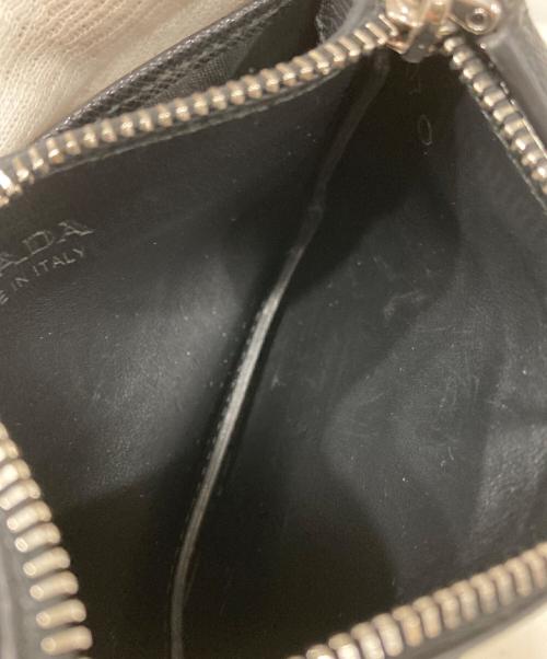 PRADA（プラダ）PRADA (プラダ) SAFFIANO TRIANGOLO カード・コインケース ブラックの古着・服飾アイテム