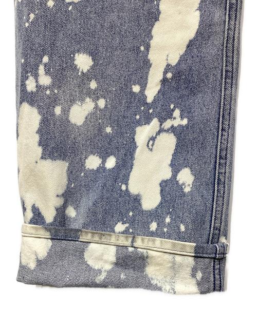MICHAEL KORS（マイケル・コース）MICHAEL KORS (マイケル・コース) ARDEN スプラッター デニム リラックスフィット　CS5900JHME インディゴ サイズ:28の古着・服飾アイテム
