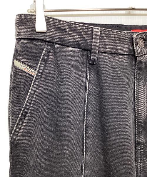 DIESEL（ディーゼル）DIESEL (ディーゼル) D-CHINO-WORK デニムパンツ グレー サイズ:30の古着・服飾アイテム