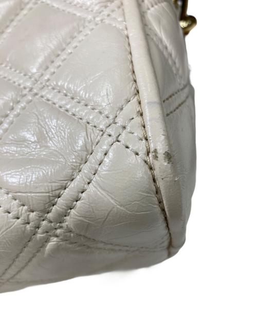 MARC JACOBS（マークジェイコブズ）MARC JACOBS (マークジェイコブス) キルテッドソフトショット アイボリーの古着・服飾アイテム