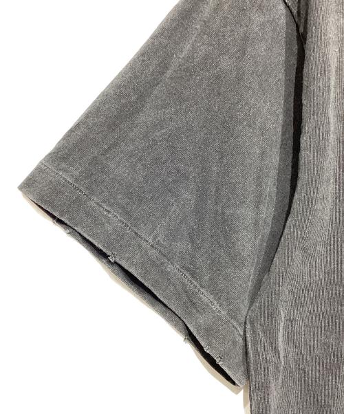 THE SUGAR PUNCH（シュガーパンチ）THE SUGAR PUNCH (シュガーパンチ) サカモトデイズ　プリントTシャツ グレー サイズ:Lの古着・服飾アイテム