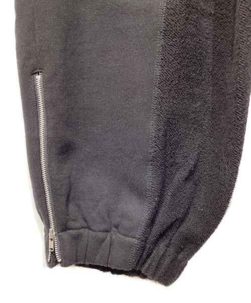 MUZE TURQUOISE LABEL（ミューズ ターコイズ レーベル）MUZE TURQUOISE LABEL (ミューズ ターコイズ レーベル) CIRCUIT RELAXED FIT SWEAT TROUSERS ブラック サイズ:2の古着・服飾アイテム