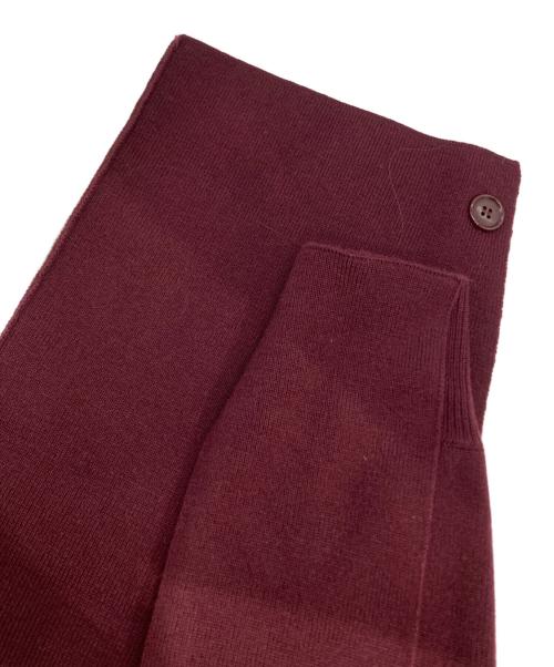 IRENE（アイレネ）IRENE (アイレネ) Asymmetry Sleeves Knit　25A81005 バーガンディー サイズ:36の古着・服飾アイテム