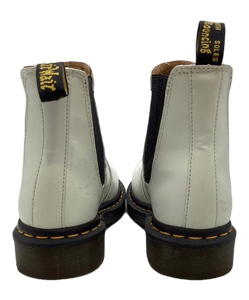 Dr.Martens（ドクターマーチン）Dr.Martens (ドクターマーチン) 2976 YS チェルシーブーツ ホワイト サイズ:UK3の古着・服飾アイテム