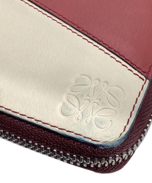 LOEWE（ロエベ）LOEWE (ロエベ) パズル スクエアジップウォレット レッドの古着・服飾アイテム