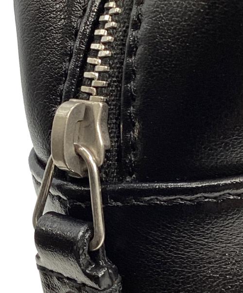 Saint Laurent Paris（サンローランパリ）Saint Laurent Paris (サンローランパリ) 534817　Vステッチ ベルトバッグ ブラックの古着・服飾アイテム