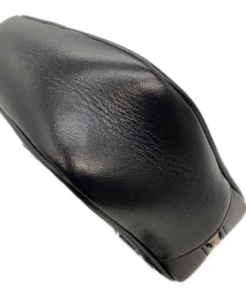 Saint Laurent Paris（サンローランパリ）Saint Laurent Paris (サンローランパリ) 534817　Vステッチ ベルトバッグ ブラックの古着・服飾アイテム