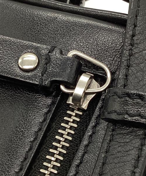 Saint Laurent Paris（サンローランパリ）Saint Laurent Paris (サンローランパリ) 534817　Vステッチ ベルトバッグ ブラックの古着・服飾アイテム