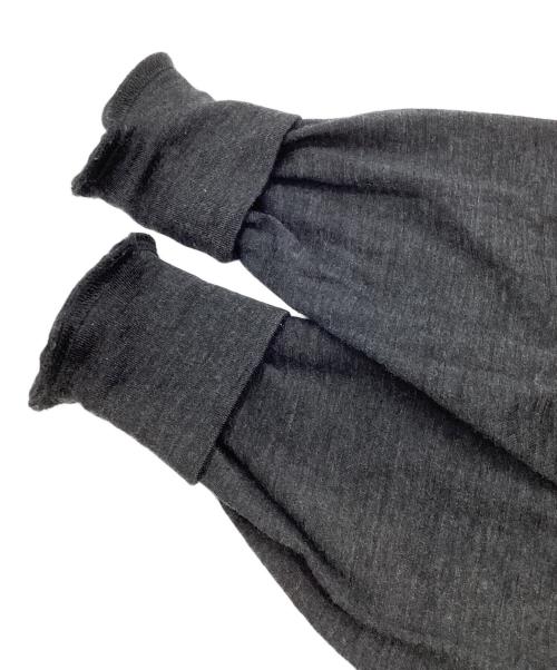 山と道（ヤマトミチ）山と道 (ヤマトミチ) Merino Half Zip Hoody グレー サイズ:Mの古着・服飾アイテム