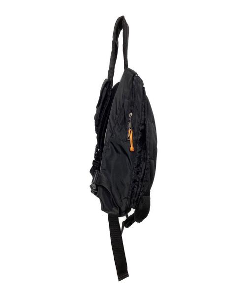 NAPAPIJRI（ナパピリ）NAPAPIJRI (ナパピリ) スリングバッグ ブラックの古着・服飾アイテム