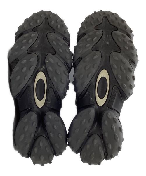 OAKLEY（オークリー）OAKLEY (オークリー) Edge Icon ローカットスニーカー グレー×ブラック サイズ:US8の古着・服飾アイテム