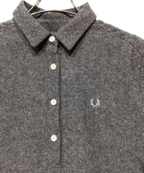 FRED PERRY（フレッドペリー）FRED PERRY (フレッドペリー) バックプリーツツイードワンピース グレー サイズ:8の古着・服飾アイテム
