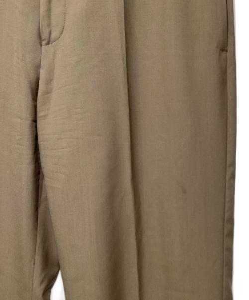 H BEAUTY&YOUTH（エイチ ビューティー&ユース）H BEAUTY&YOUTH (エイチ ビューティー&ユース) ハイデンシティ トロピカルウール フレアスラックス　1214-177-9529 カーキ サイズ:Mの古着・服飾アイテム