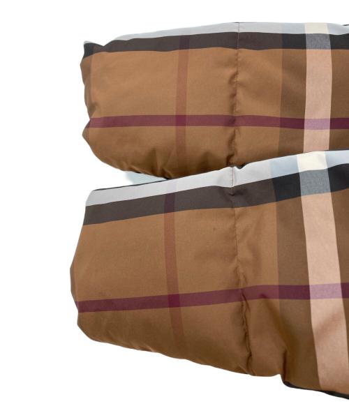 BURBERRY（バーバリー）BURBERRY (バーバリー) リバーシブル チェック ダウンジャケット8058546 ブラウン サイズ:Lの古着・服飾アイテム
