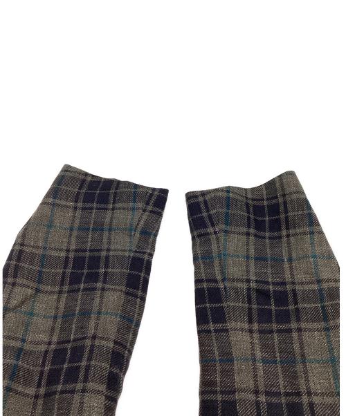 LARDINI（ラルディーニ）LARDINI (ラルディーニ) リネンブレンドチェックテーラードジャケット　JE32557AQ グレー×ネイビー サイズ:44の古着・服飾アイテム