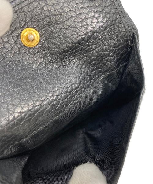PRADA（プラダ）PRADA (プラダ) コンパクト 2つ折り財布 ブラックの古着・服飾アイテム
