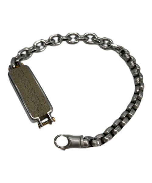 DIESEL（ディーゼル）DIESEL (ディーゼル) ロゴプレートブレスレット シルバーの古着・服飾アイテム