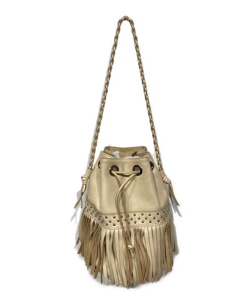 J&M DAVIDSON（ジェイ＆エム デヴィッドソン）J&M DAVIDSON (ジェイ＆エム デヴィッドソン) カーイバル スタッズ ショルダーバッグ ベージュの古着・服飾アイテム