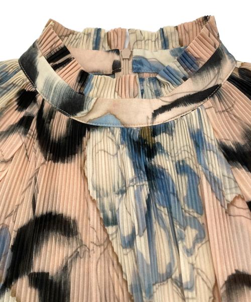 Sov.（ソブ）Sov. (ソブ) シフォンプリーツワンピース ベージュ サイズ:38の古着・服飾アイテム