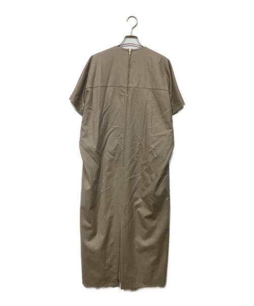 BLAMINK（ブラミンク）BLAMINK (ブラミンク) バックジップ ウール ワンピース7926-299-0318 ベージュ サイズ:38の古着・服飾アイテム