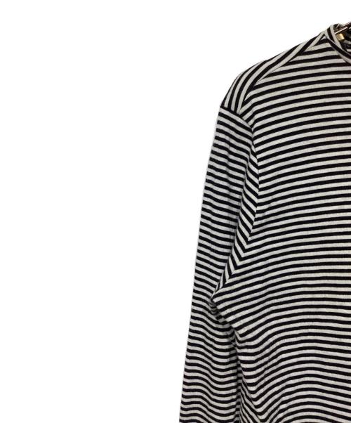 CELINE（セリーヌ）CELINE (セリーヌ) ボーダーカットソー　2X352469F ホワイト×ブラック サイズ:Mの古着・服飾アイテム