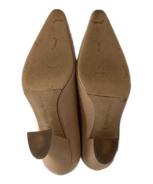 BOTTEGA VENETA（ボッテガベネタ）BOTTEGA VENETA (ボッテガベネタ) アーモンドパンプス ベージュ サイズ:36の古着・服飾アイテム