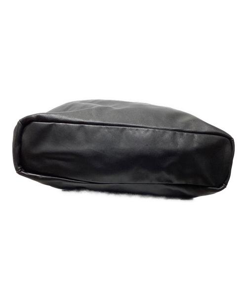 MAISON SPECIAL（メゾンスペシャル）MAISON SPECIAL (メゾンスペシャル) Leather Shoulder Bag レザーショルダーバッグ ブラックの古着・服飾アイテム