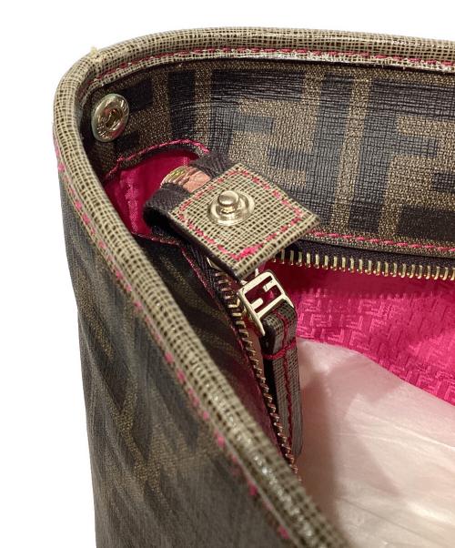 FENDI（フェンディ）FENDI (フェンディ) ズッカ柄PVCトートバッグ　8BH198-GRP ブラウンの古着・服飾アイテム