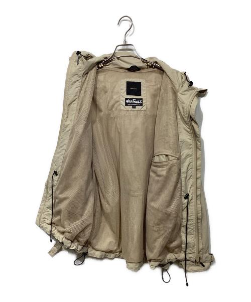 Spick and Span（スピック＆スパン）Spick and Span (スピックアンドスパン) WILD THINGS (ワイルドシングス) 別注 マウンテンパーカー　WT24311AD-SS ベージュ サイズ:Mの古着・服飾アイテム