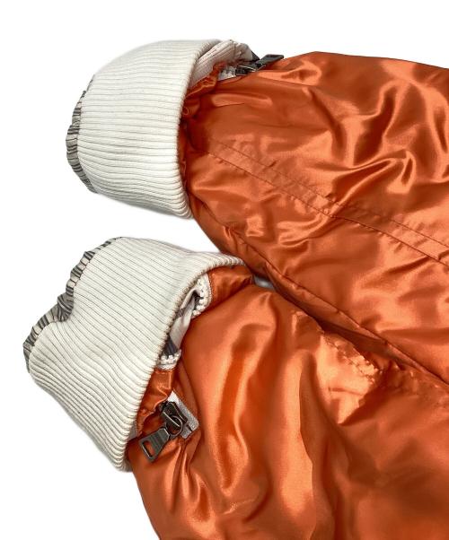 BURBERRY BLACK LABEL（バーバリーブラックレーベル）BURBERRY BLACK LABEL (バーバリーブラックレーベル) ダウンジャケット オレンジ サイズ:Mの古着・服飾アイテム