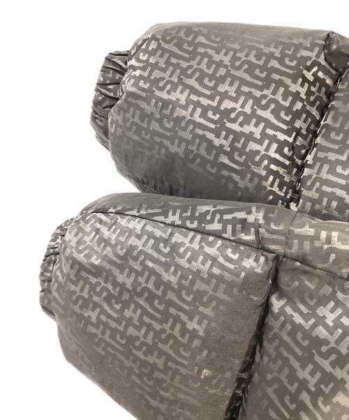 DIESEL（ディーゼル）DIESEL (ディーゼル) モノグラム柄 パフジャケット ブラック×グレー サイズ:48の古着・服飾アイテム