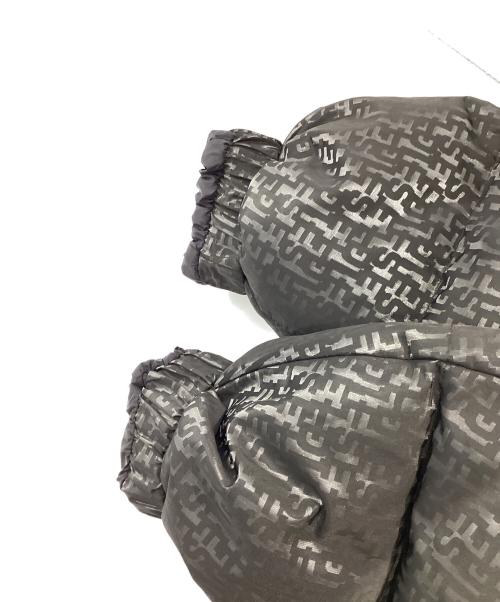 DIESEL（ディーゼル）DIESEL (ディーゼル) モノグラム柄 パフジャケット ブラック×グレー サイズ:48の古着・服飾アイテム