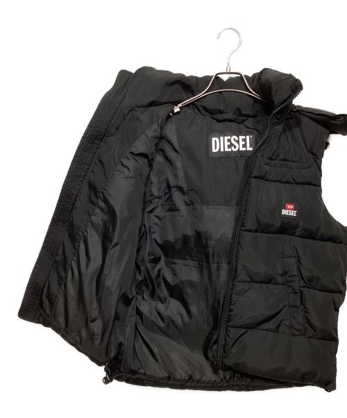 DIESEL（ディーゼル）DIESEL (ディーゼル) スモールロゴ 中綿ベスト ブラック サイズ:Sの古着・服飾アイテム