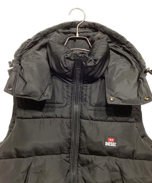 DIESEL（ディーゼル）DIESEL (ディーゼル) スモールロゴ 中綿ベスト ブラック サイズ:Sの古着・服飾アイテム
