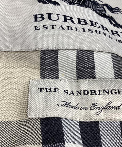 BURBERRY（バーバリー）BURBERRY (バーバリー) THE SANDRINGHAM SHORT　トレンチコート ブラック サイズ:46の古着・服飾アイテム