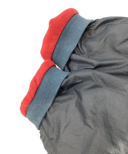 Patagonia（パタゴニア）Patagonia (パタゴニア) リバーシブル・シェルド・マイクロディニ・ジャケット ネイビー×レッド サイズ:不明の古着・服飾アイテム