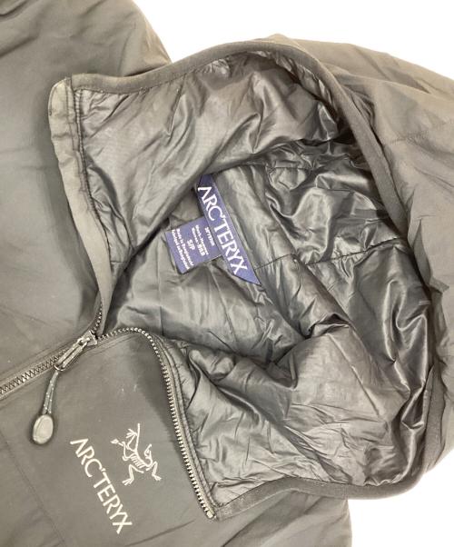 ARC'TERYX（アークテリクス）ARC'TERYX (アークテリクス) Atom LT Hoody ブラック サイズ:Sの古着・服飾アイテム