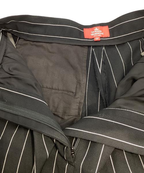 Vivienne Westwood RED LABEL（ヴィヴィアンウエストウッドレッドレーベル）Vivienne Westwood RED LABEL (ヴィヴィアンウエストウッドレッドレーベル) ストライプパンツ ブラック サイズ:2の古着・服飾アイテム