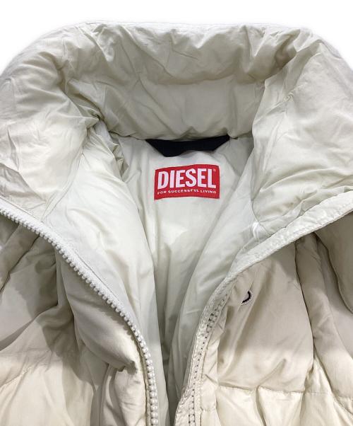 DIESEL（ディーゼル）DIESEL (ディーゼル) W-PEYT-SSL ダウンベスト クリーム サイズ:40の古着・服飾アイテム