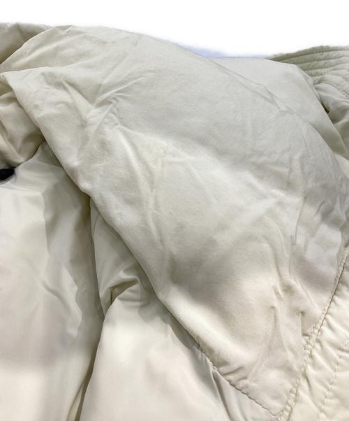 DIESEL（ディーゼル）DIESEL (ディーゼル) W-PEYT-SSL ダウンベスト クリーム サイズ:40の古着・服飾アイテム