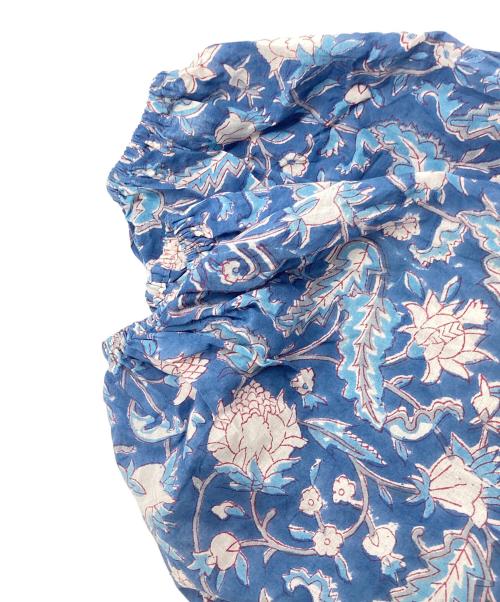 saruche（サルーチェ）saruche (サルーチェ) 総柄フラワープリントワンピース ブルー サイズ:-の古着・服飾アイテム