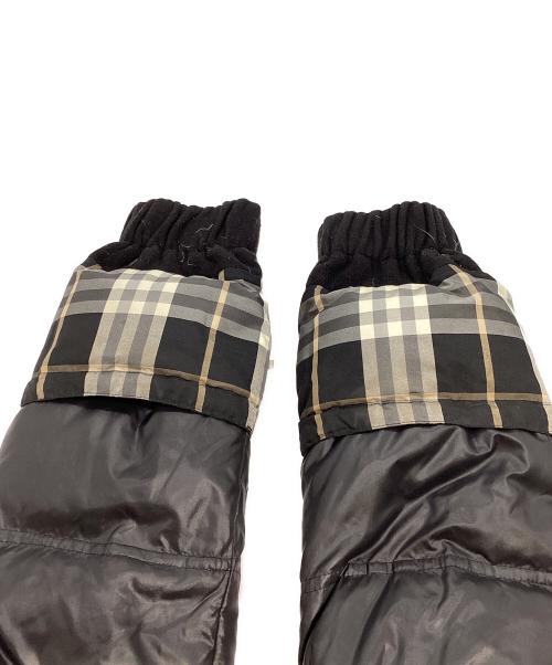 BURBERRY BLUE LABEL（バーバリー ブルー レーベル）BURBERRY BLUE LABEL (バーバリーロンドンブルーレーベル) ダウンコート　FRF01-532-09 ブラック サイズ:38の古着・服飾アイテム