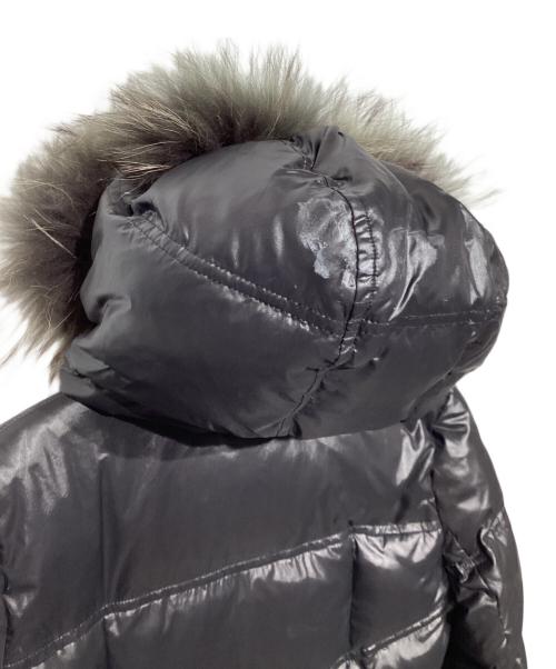 BURBERRY BLUE LABEL（バーバリー ブルー レーベル）BURBERRY BLUE LABEL (バーバリーロンドンブルーレーベル) ダウンコート　FRF01-532-09 ブラック サイズ:38の古着・服飾アイテム