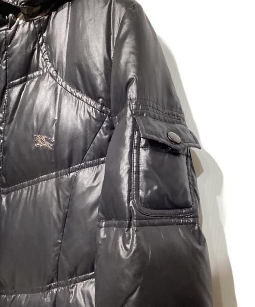 BURBERRY BLUE LABEL（バーバリー ブルー レーベル）BURBERRY BLUE LABEL (バーバリーロンドンブルーレーベル) ダウンコート　FRF01-532-09 ブラック サイズ:38の古着・服飾アイテム