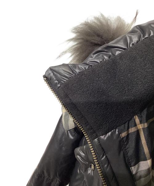 BURBERRY BLUE LABEL（バーバリー ブルー レーベル）BURBERRY BLUE LABEL (バーバリーロンドンブルーレーベル) ダウンコート　FRF01-532-09 ブラック サイズ:38の古着・服飾アイテム