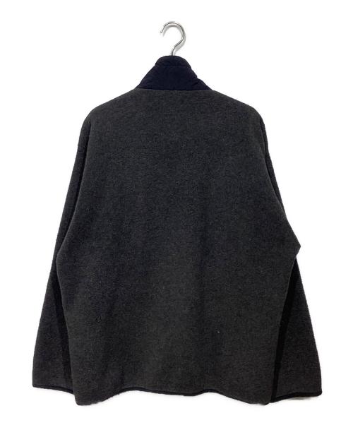 Patagonia（パタゴニア）Patagonia (パタゴニア) シンチラフリースジャケット グレー サイズ:Lの古着・服飾アイテム