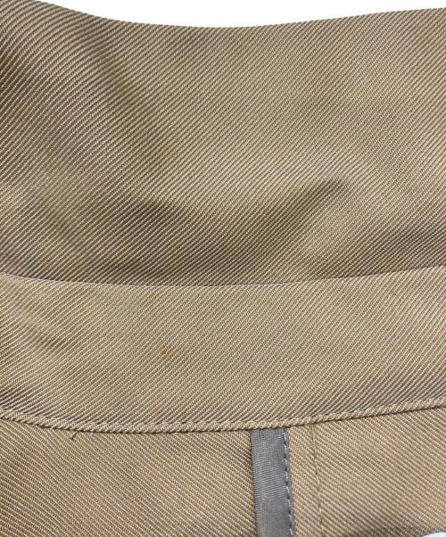 UN3D.（アンスリード）UN3D. (アンスリード) ショートオリガミトレンチコート ベージュ サイズ:Fの古着・服飾アイテム