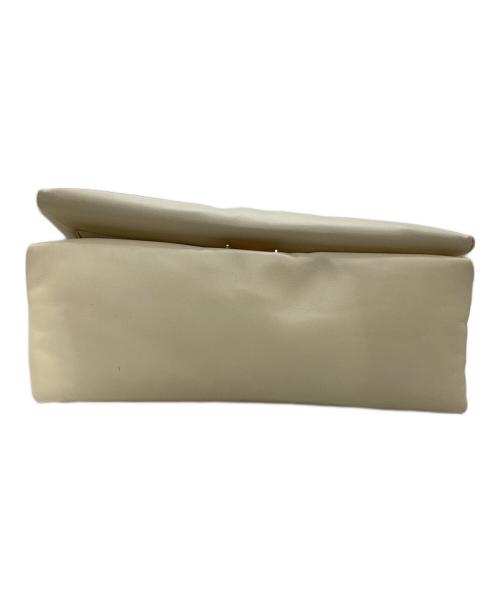 MARNI（マルニ）MARNI (マルニ) 23SS　PRISMA ミディアム カーフスキンショルダーバッグSBMP0134U0 ホワイトの古着・服飾アイテム