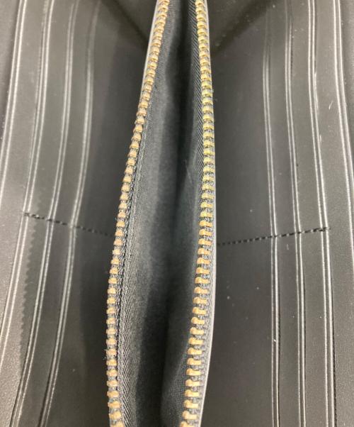 COACH（コーチ）COACH (コーチ) F58928　ラウンドファスナー財布 ブラックの古着・服飾アイテム