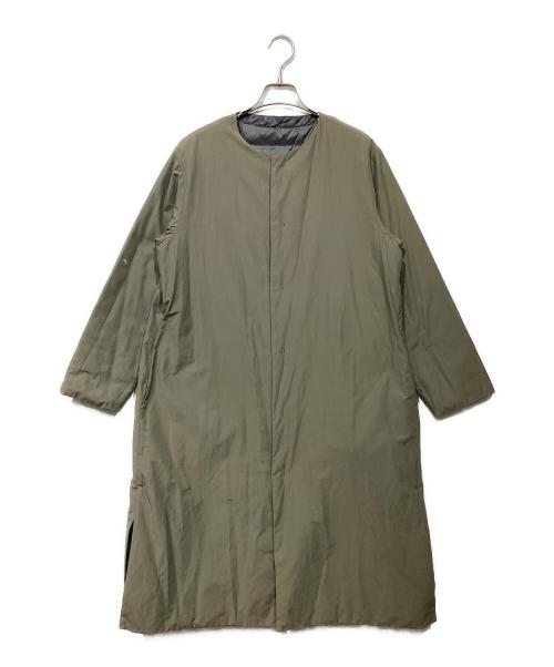 plantation（プランテーション）plantation (プランテーション) ライトリバーダウンコート グレー×カーキ サイズ:Mの古着・服飾アイテム